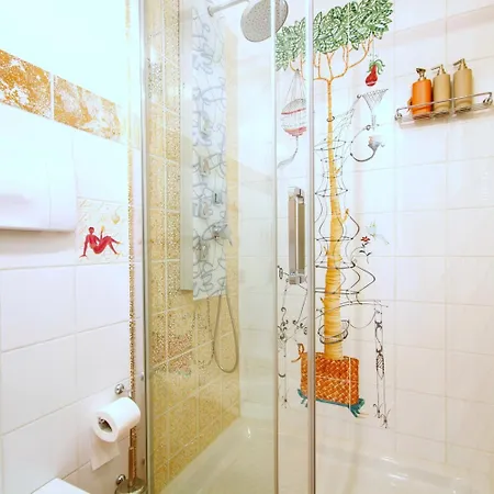 Bed & Breakfast Antico Cortile 4*