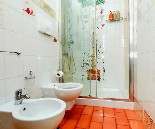 Bed & Breakfast Antico Cortile 4*